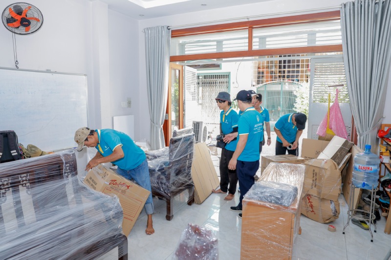 Dịch vụ chuyển nhà trọn gói tại Quận 7 nhanh chóng, an toàn và tiết kiệm – AkaMoving